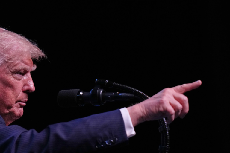 TRT World – Trump threatens retaliation against Iran, calls for leaders to face war crimes trial