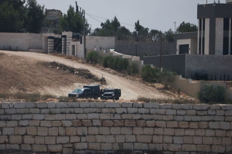 TRT World – Israeli forces, illegal settlers attack Palestinians, foreign journalists in occupied West Bank
