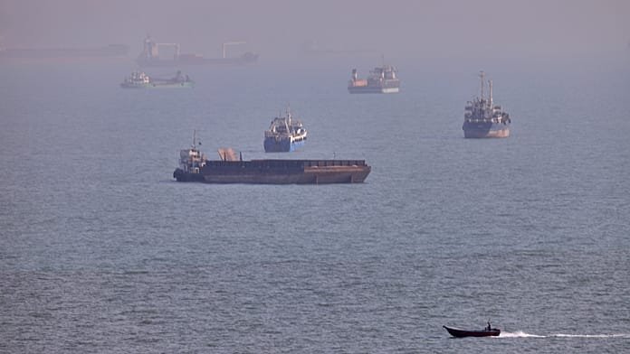 US forces strike Iranian rocket launchers in Strait of Hormuz as IRGC warns of 'retaliatory response'