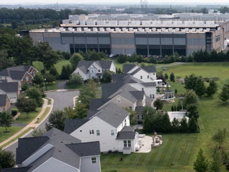 Data centre backlash scrambles US midterm politics