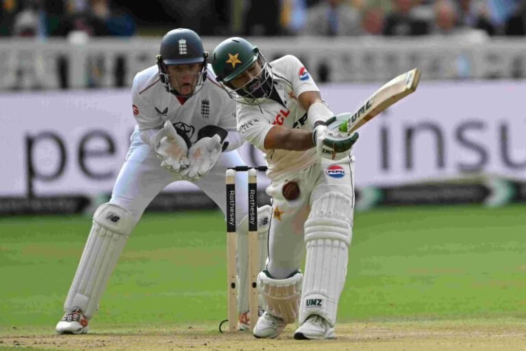 Six players called up for third Test after England losses