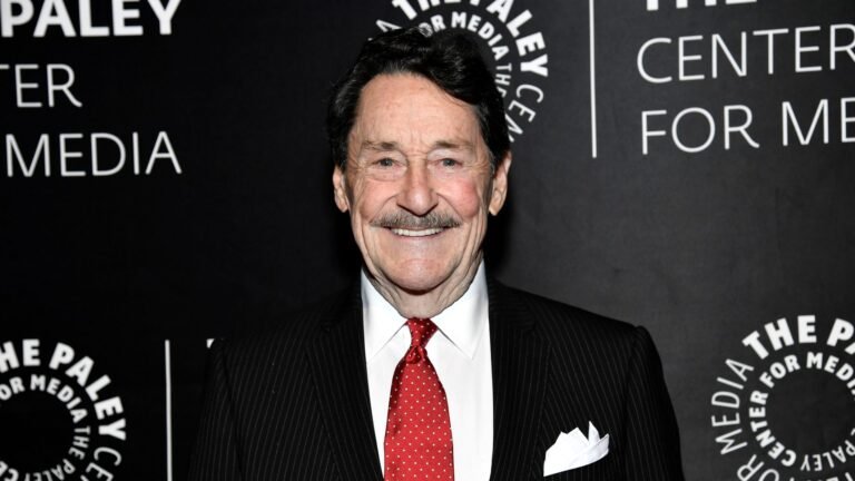 Optimus Prime voice actor dies