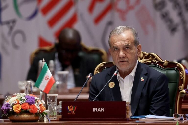 TRT World – Iran, UAE agree to strengthen ties, expand cooperation: Pezeshkian