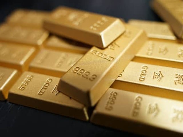Gold falls Rs3,800 as global rate hits 1-month low