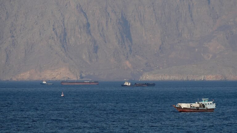 Saudi offers more crude via Oman loading after pipeline attacks, sources say