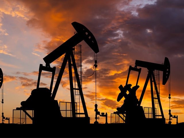 Oil edges down as investors weigh uncertainty over US-Iran strikes