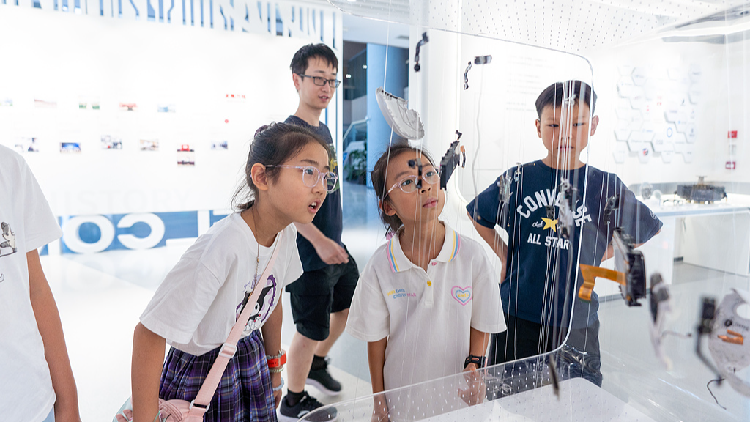 AI-driven robotic lab speeds up marine materials discovery