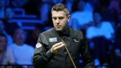 Selby, Trump and Williams through in English Open first round