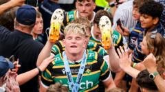 'He's an idiot, but he's our idiot' – Saints fans on Pollock contract stand-off