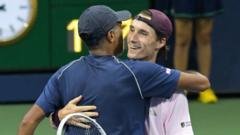 GB's Salisbury & Ram beat defending champions to reach semis