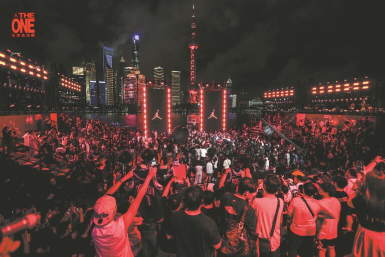 Stars hold court in Shanghai