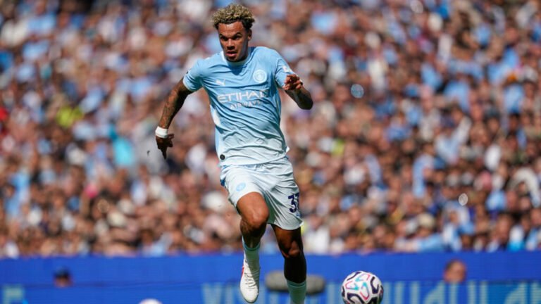 Premier League sets new transfer market record
