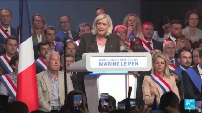 Poll puts France's Le Pen in lead as presidential campaign kicks off