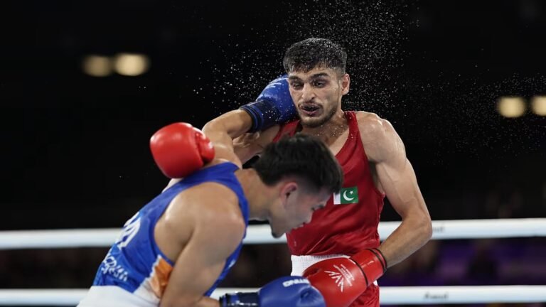 Boxing fades, four fight on