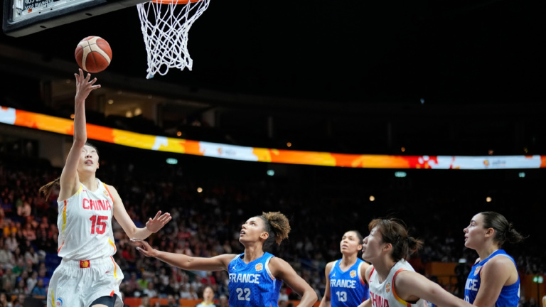 France ends China's World Cup run with 90-61 quarterfinal win