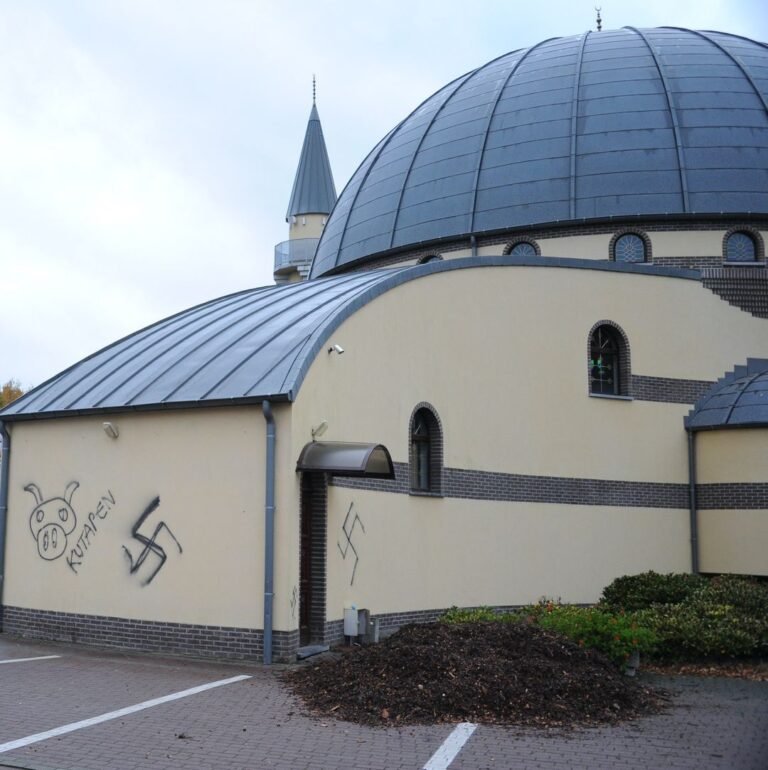 TRT World – Mosque in Belgium vandalised with swastikas, hateful messages