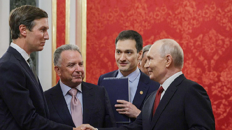 Putin holds 3-hour meeting with US envoys ahead of their Kyiv trip