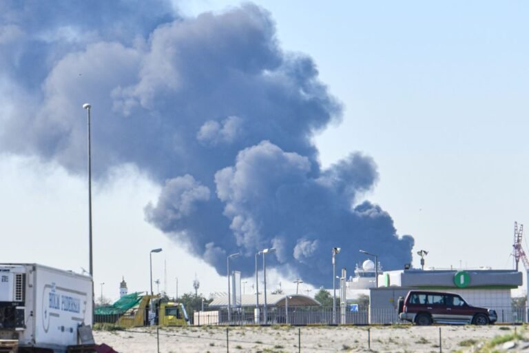 TRT World – Iranian missiles and drones target Kuwait in fresh escalation