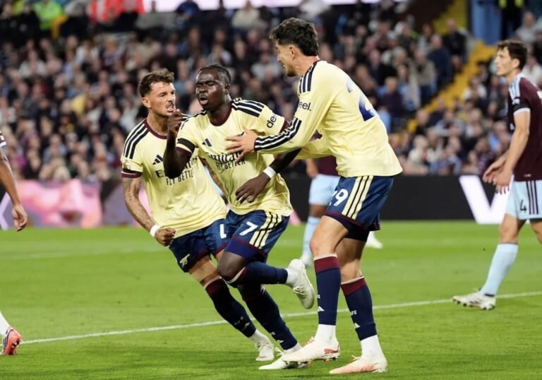 Arsenal punish troubled Villa