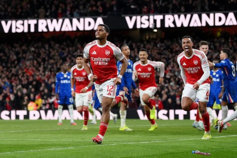 Arsenal brace for Chelsea test