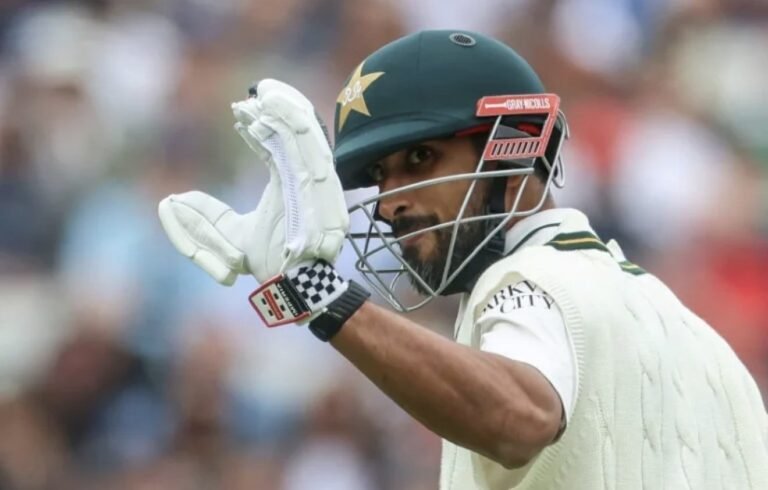 Tail-enders Razaullah, Abbas frustrate England
