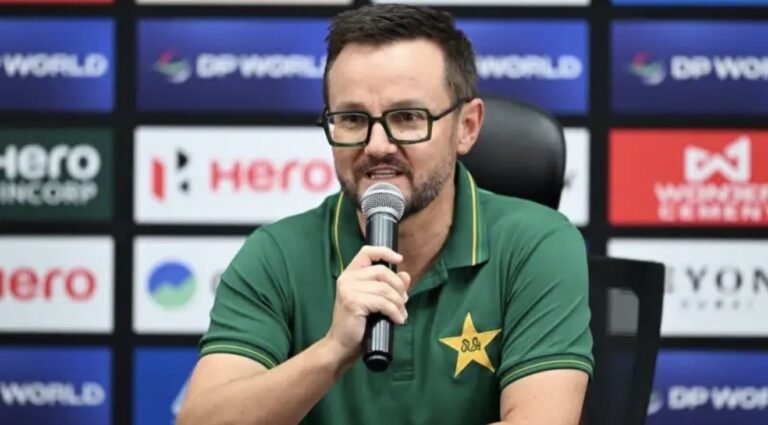 Hesson 'open' to full-time Test coaching role