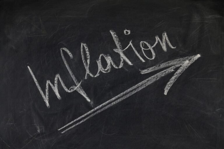 Inflation hits 11.1%, policy stays at 11.5%