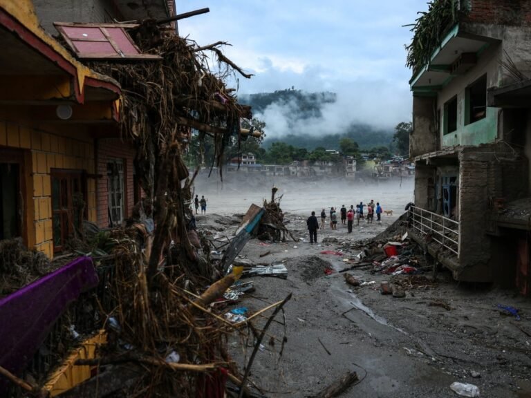 Death toll from Nepal-China flash floods rises to 1,375, search continues for 5,531 missing