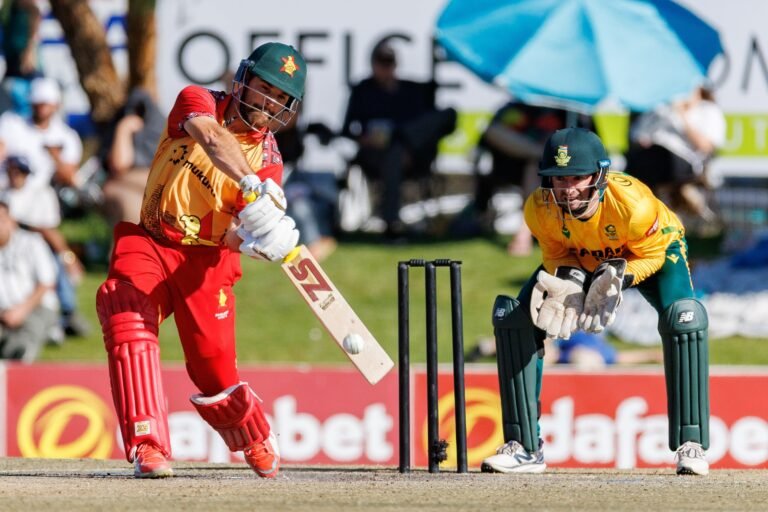 South Africa win T20I Tri-Series