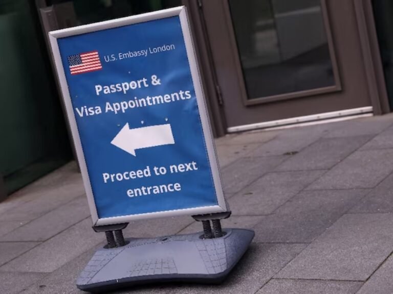 US judge blocks Trump limits on how long foreign students, journalists can stay
