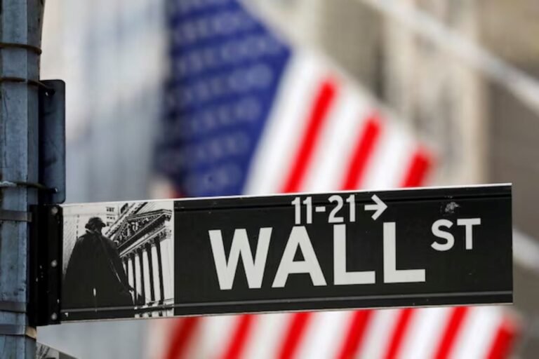 Global investors trim US exposure amid debt fears
